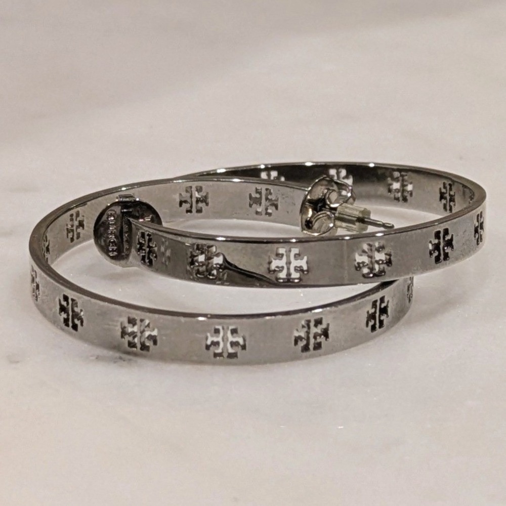 Tory Burch Miller Logo Hoop Earrings Silver Laser Cut Icon Double T Designer